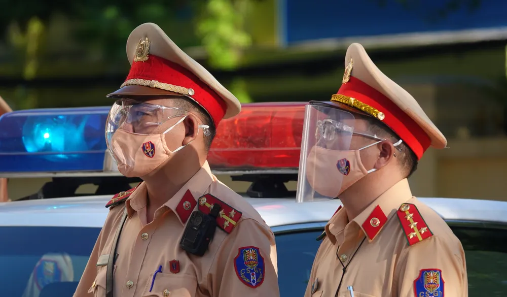 Công an Đà Nẵng lập 200 tổ tuần tra lưu động trong 7 ngày "ai ở đâu ở đó" ảnh 3