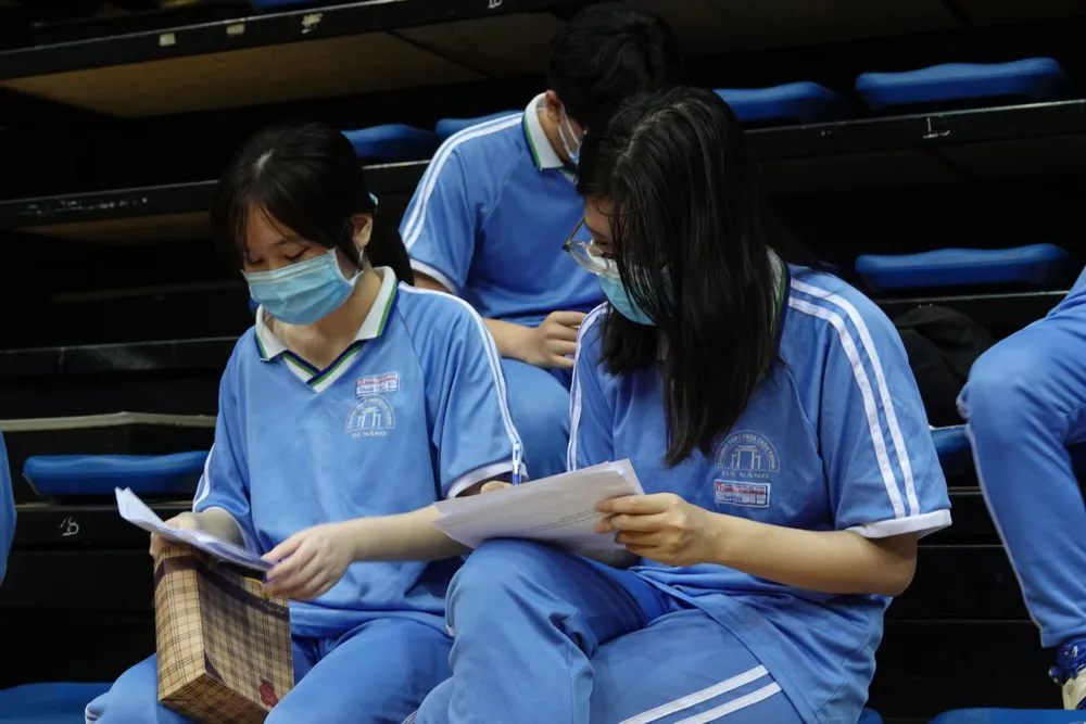 Đà Nẵng bắt đầu tiêm vaccine phòng Covid-19 cho trẻ từ 15 đến dưới 18 tuổi ảnh 4