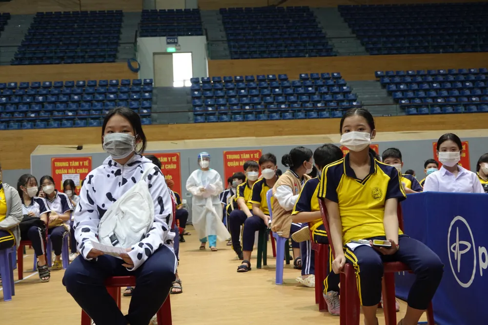 Đà Nẵng bắt đầu tiêm vaccine phòng Covid-19 cho gần 35.000 trẻ em từ 12-15 tuổi ảnh 4