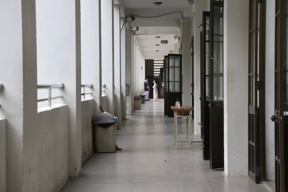 Đà Nẵng: Ngày đầu học sinh lớp 12 quay trở lại trường ảnh 3