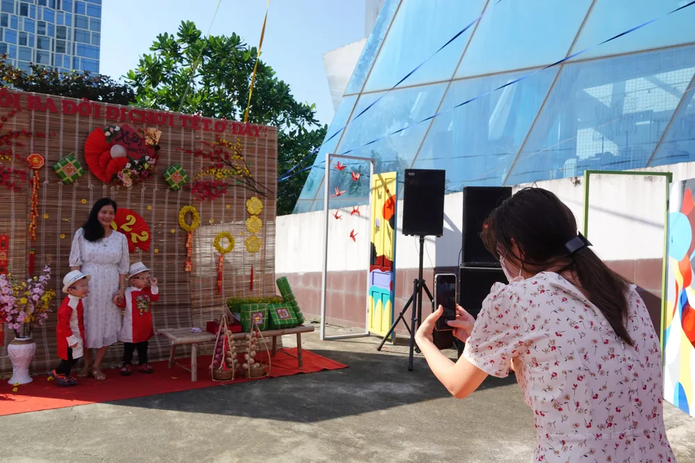 Đà Nẵng: Độc đáo phiên chợ ngày tết tại Thành Điện Hải ảnh 2