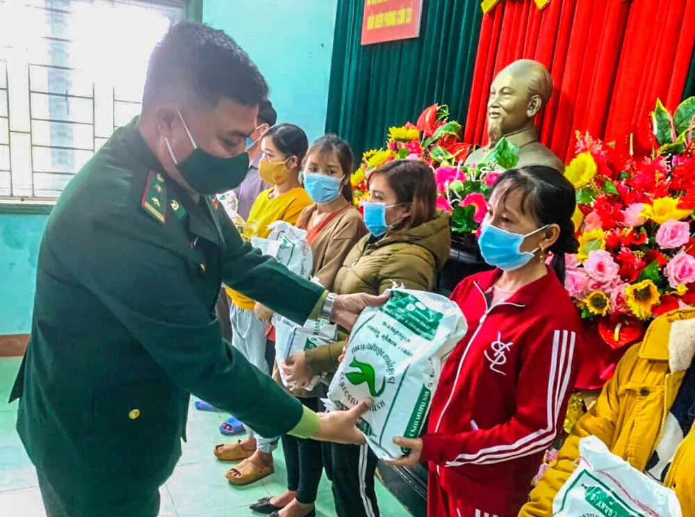 Tết của các lực lượng vũ trang ở huyện đảo Cồn Cỏ ảnh 7