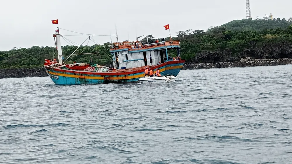Quảng Trị: Đẩy mạnh tuyên truyền chống khai thác IUU tại đảo Cồn Cỏ  ảnh 3