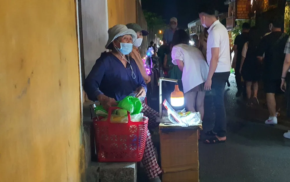 Những hẻm “hút” khách ở phố cổ Hội An ảnh 4