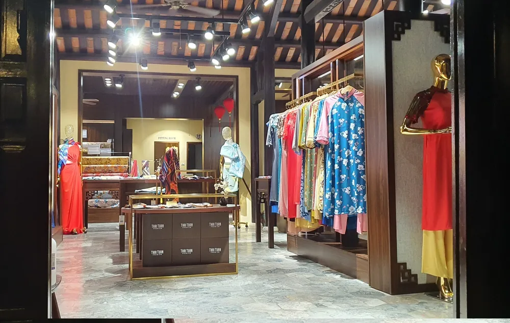 Những hẻm “hút” khách ở phố cổ Hội An ảnh 13