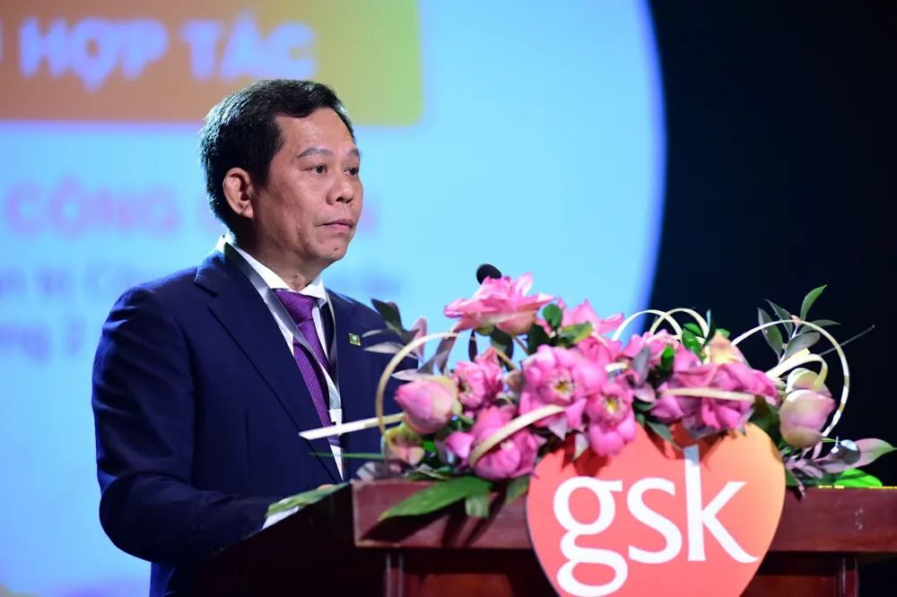 Ký kết hợp tác giữa Công ty TNHH Dược phẩm GSK Việt Nam và Công ty CP Dược liệu Trung ương 2 ảnh 1