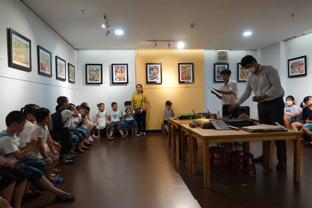 Đà Nẵng: Triển lãm “Nâng cánh ước mơ” của trẻ em mồ côi, khó khăn ảnh 5