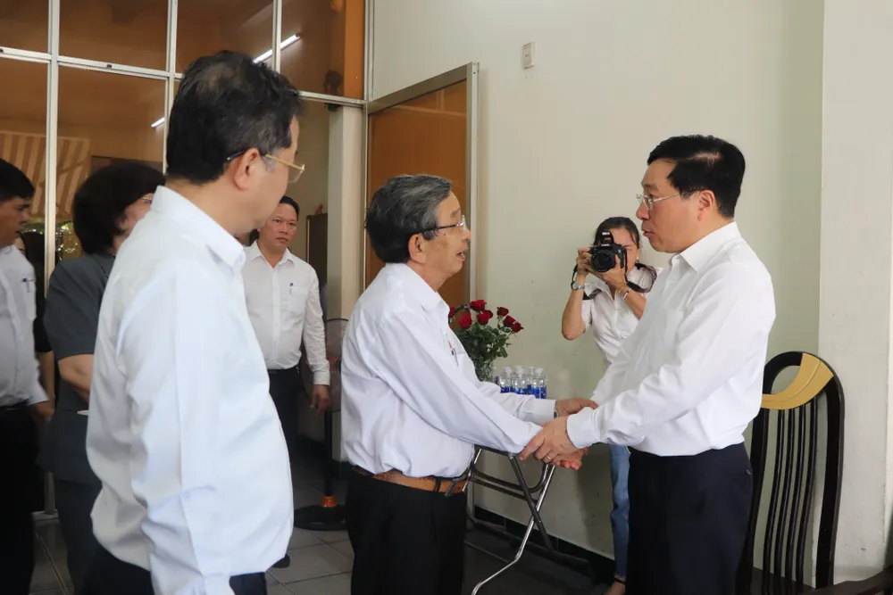 Phó Thủ tướng Thường trực Chính phủ Phạm Bình Minh tri ân người có công với cách mạng tại Đà Nẵng ảnh 6