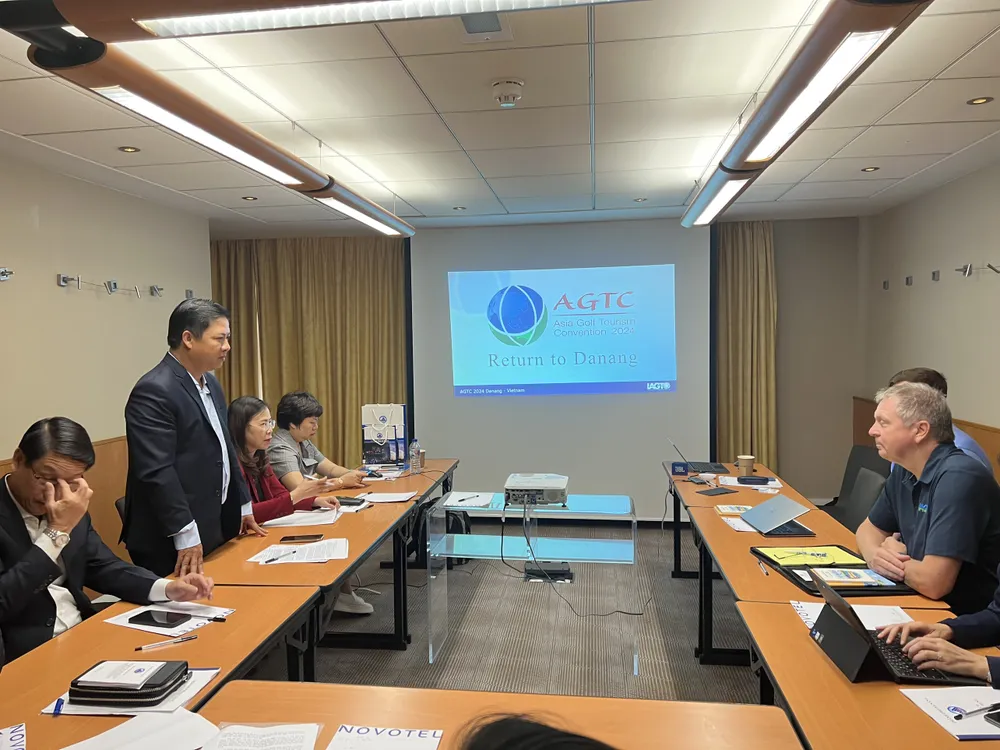 Đoàn công tác TP Đà Nẵng thăm, làm việc tại vương quốc Anh ảnh 1