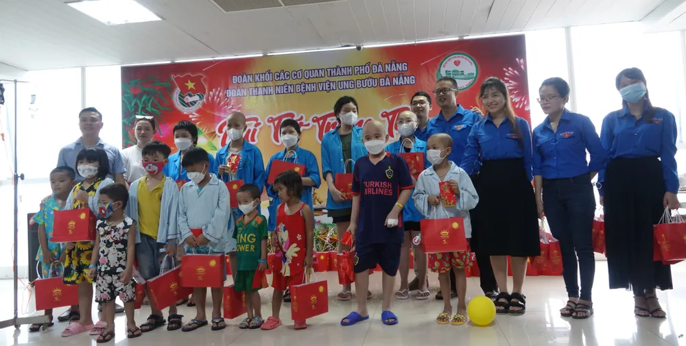 Rộn ràng tết Trung thu tại các bệnh viện ở Đà Nẵng ảnh 5