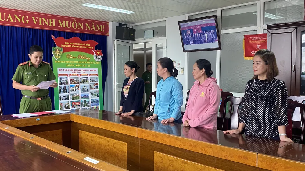 Công an khởi tố, cấm đi khỏi nơi cư trú đối với Tâm, Vân, Hoa và Hoàng