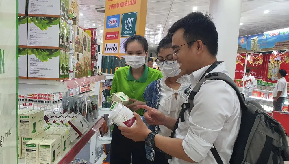 Gần 150 gian hàng tham gia Hội chợ hàng Việt - Đà Nẵng 2022 ảnh 2