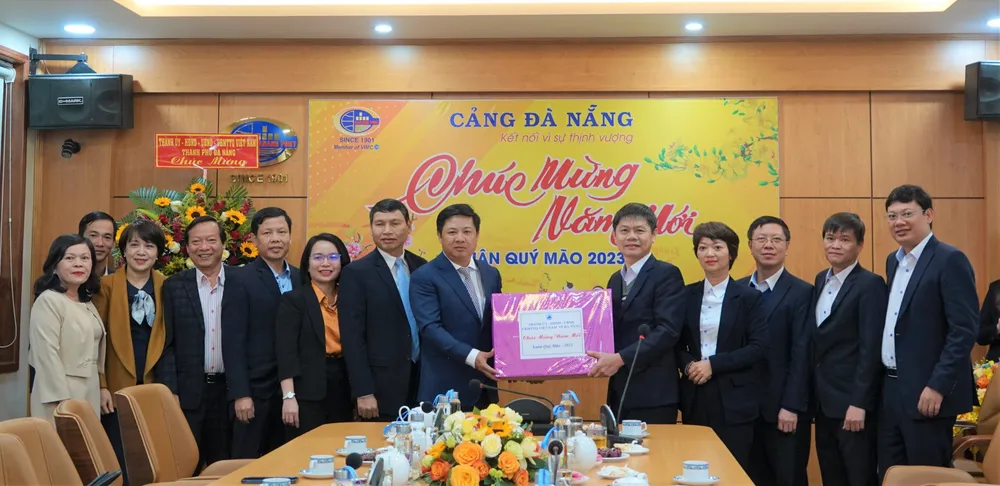 Ông Lương Nguyễn Minh Triết, Chủ tịch HĐND TP Đà Nẵng khẳng định, lãnh đạo TP Đà Nẵng luôn đồng hành, tạo mọi điều kiện để doanh nghiệp vượt qua khó khăn. Ảnh: XUÂN QUỲNH Ông Lương Nguyễn Minh Triết, Chủ tịch HĐND TP Đà Nẵng khẳng định, lãnh đạo TP Đà Nẵng luôn đồng hành, tạo mọi điều kiện để doanh nghiệp vượt qua khó khăn. Ảnh: XUÂN QUỲNH