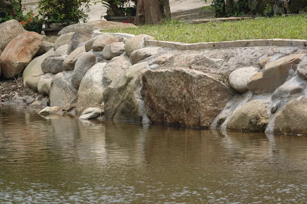 Nhiều đoạn được bê tông hóa. Ảnh: XUÂN QUỲNH