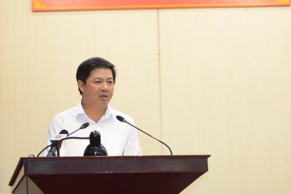 Ông Lương Nguyễn Minh Triết, Phó Bí thư Thường trực Thành ủy, Chủ tịch HĐND TP Đà Nẵng kết luận hội nghị. Ảnh: XUÂN QUỲNH Ông Lương Nguyễn Minh Triết, Phó Bí thư Thường trực Thành ủy, Chủ tịch HĐND TP Đà Nẵng kết luận hội nghị. Ảnh: XUÂN QUỲNH