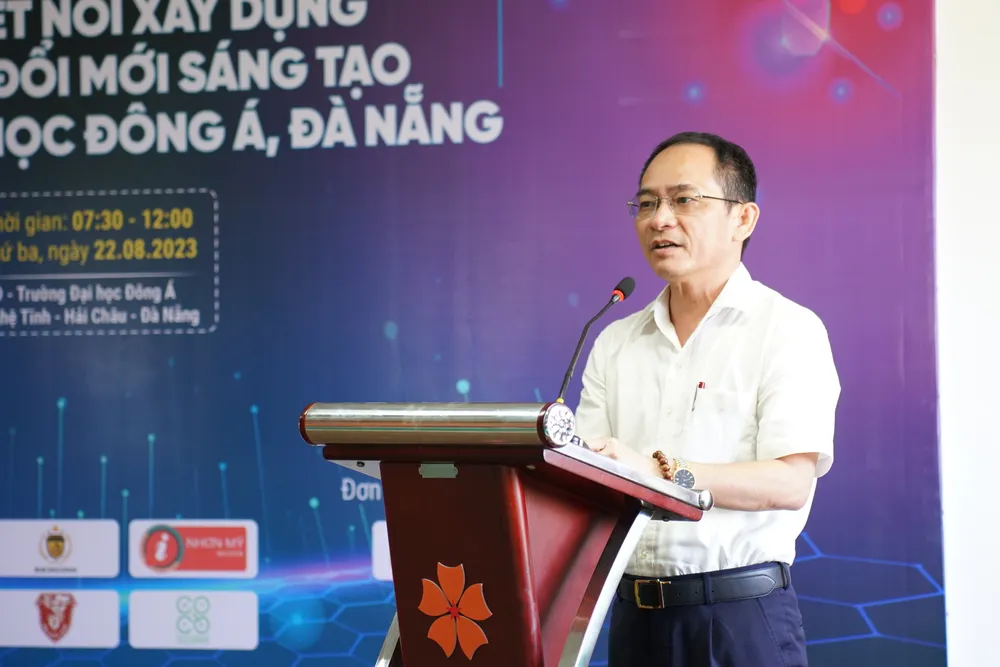 Ông Lê Đức Viên, Giám đốc Sở KH-CN Đà Nẵng phát biểu tại buổi ký kết hợp tác. Ảnh: XUÂN QUỲNH