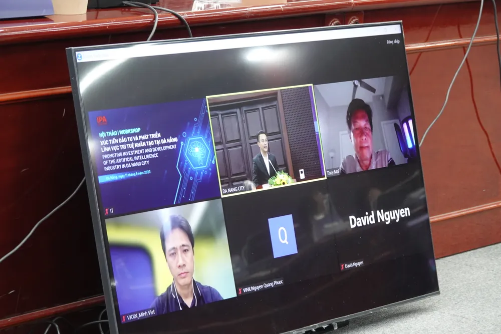 Hội thảo diễn ra với hình thức trực tiếp và trực tuyến. Ảnh: XUÂN QUỲNH