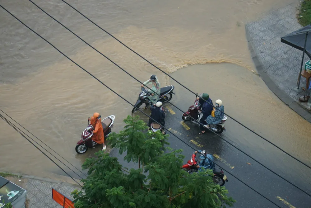 Đường gần Khu công nghiệp Hòa Khánh