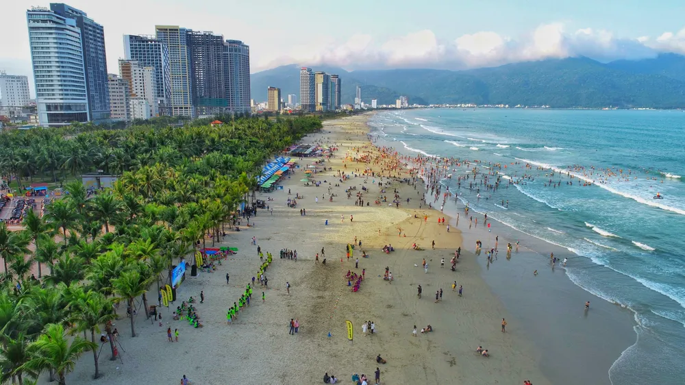 Du lịch Đà Nẵng tiếp tục là điểm sáng nhất trong các lĩnh vực kinh tế, là động lực cần quan tâm thúc đẩy trong những năm tiếp theo. Ảnh: XUÂN QUỲNH