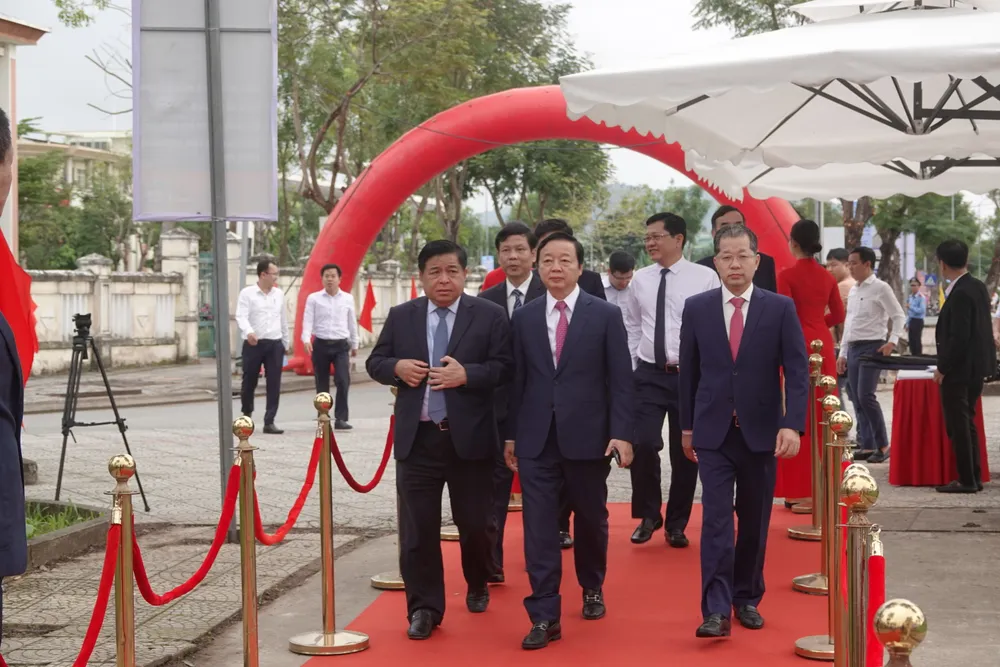 Phó Thủ tướng Trần Hồng Hà tham dự lễ khởi công. Ảnh: XUÂN QUỲNH