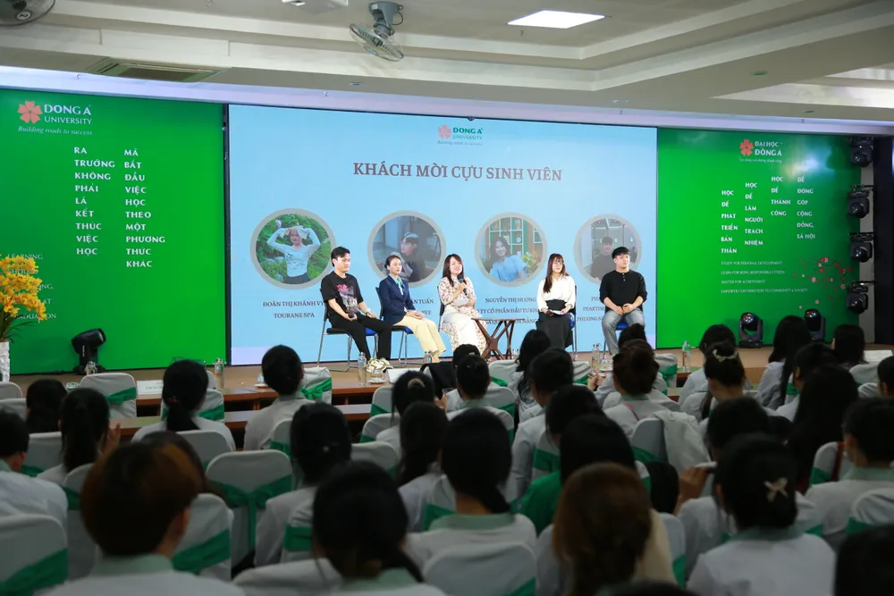 talkshow_cuu SV_IMG_9643.JPG