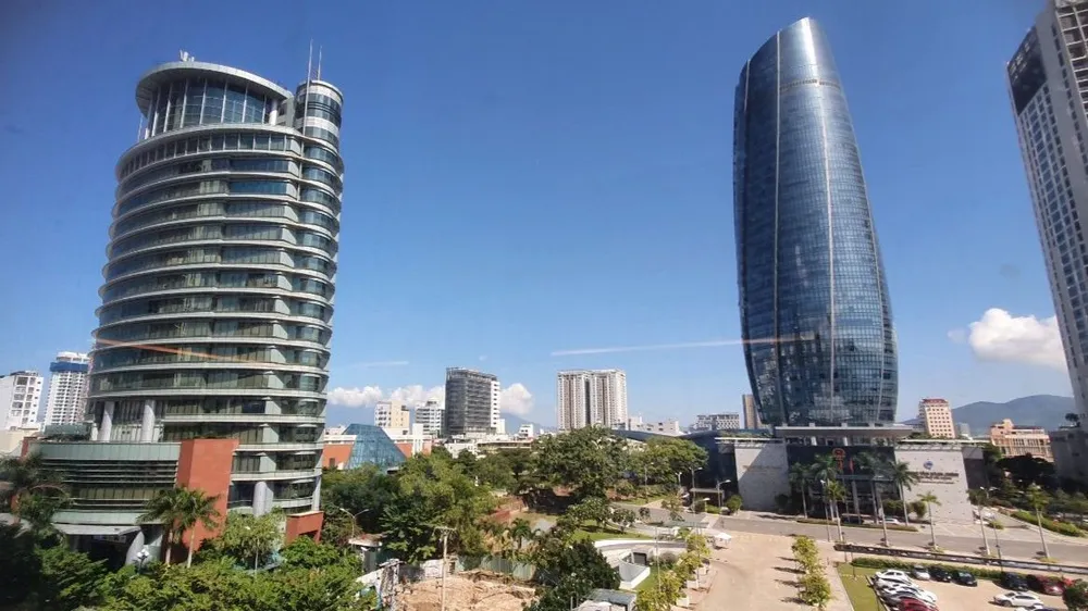 Trung tâm hành chính Đà Nẵng- nơi làm việc của các sở ngành. Ảnh: XUÂN QUỲNH