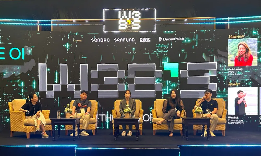 Quang cảnh hội nghị