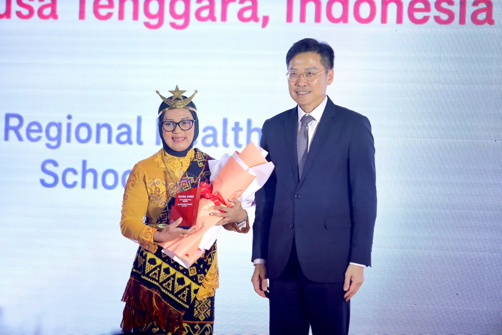 Trường tiểu học UPTD SD Negeri Papela đoạt giải cao nhất cuộc thi Trường học lành mạnh nhất AIA mùa 3 khu vực châu Á - Thái Bình Dương