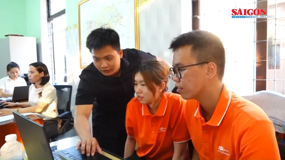 Về phường, xã làm trợ thủ số