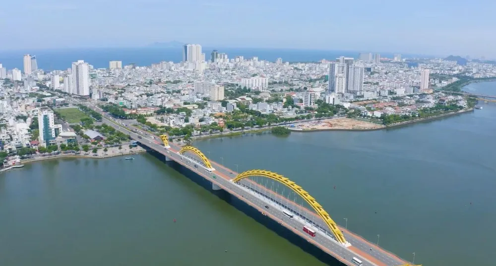 Thành phố Đà Nẵng nhìn từ trên cao