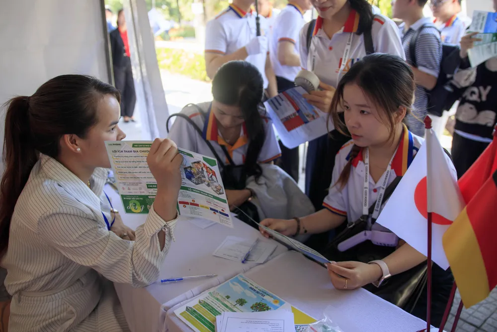 BAI 3 Sinh viên ngành Công nghệ thông tin tại Đà Nẵng – nguồn nhân lực chất lượng cao cho công nghệ và đổi mới sáng tạo.jpg