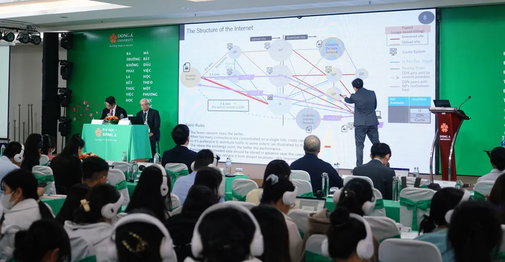 Hội thảo quy tụ 7 báo cáo là các nghiên cứu, phân tích và đề xuất, khuyến nghị chính sách nhằm nâng cao hoạt động chuyển đổi số trong các lĩnh vực tại Đà Nẵng và các khu vực