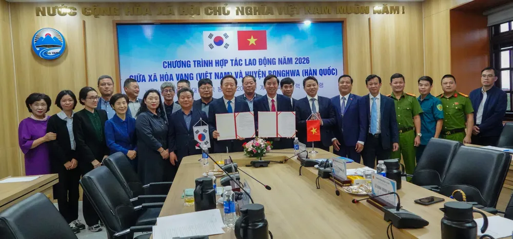 Xã Hòa Vang và huyện Bonghwa ký kết hợp tác lao động năm 2026. Ảnh: XUÂN QUỲNH