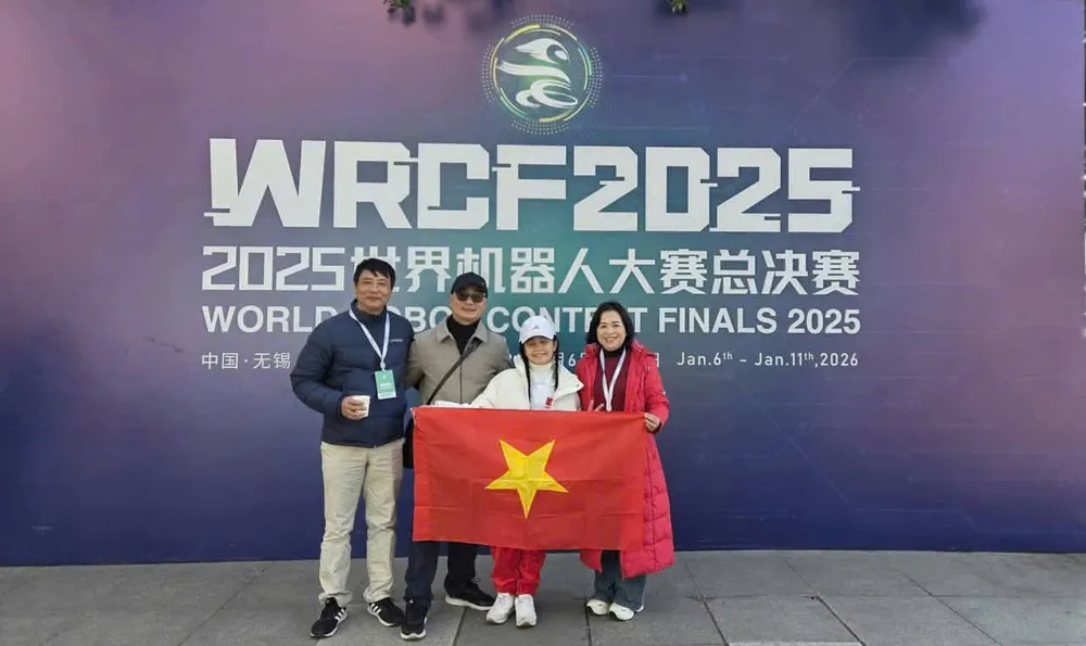 Các học sinh Trường Tiểu học Hoàng Dư Khương (phường Cẩm Lệ) tham gia Giải Robotics Thế giới từ ngày 4 đến ngày 11-1