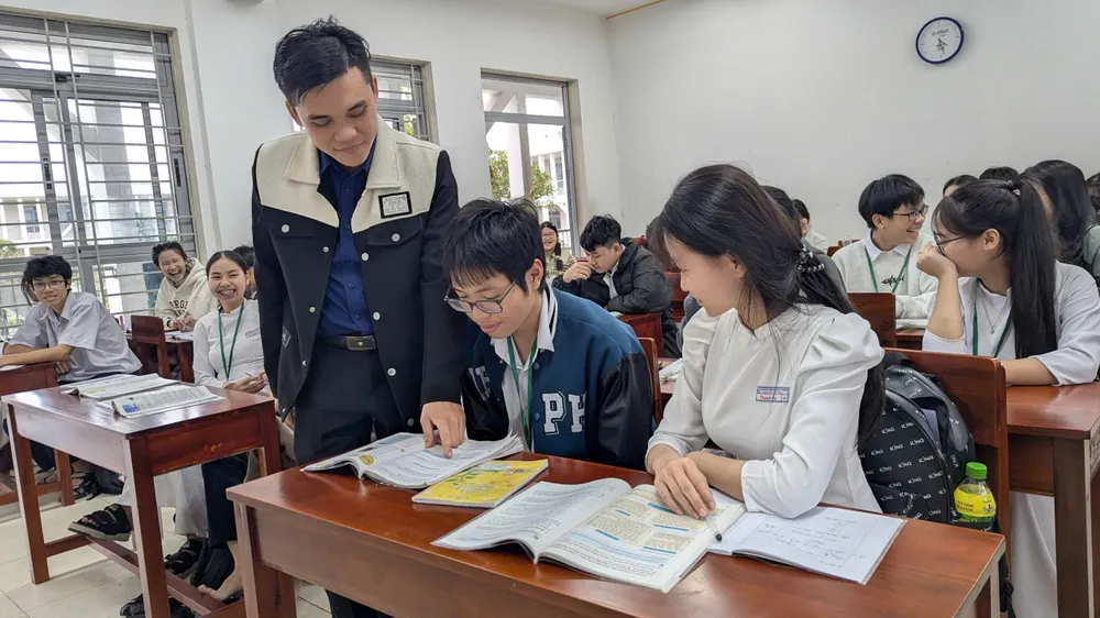 Trường THPT Nguyễn Văn Thoại (1).jpg