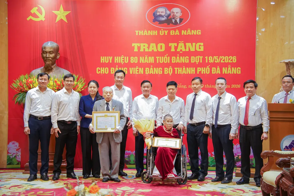 TRAO HUY HEU DANG (7).jpg