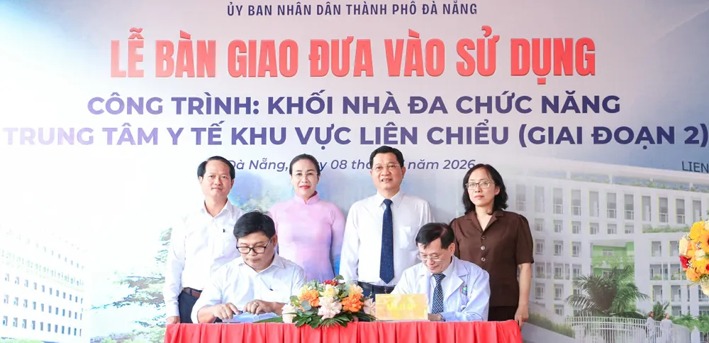 BAN GIAO (1).jpg