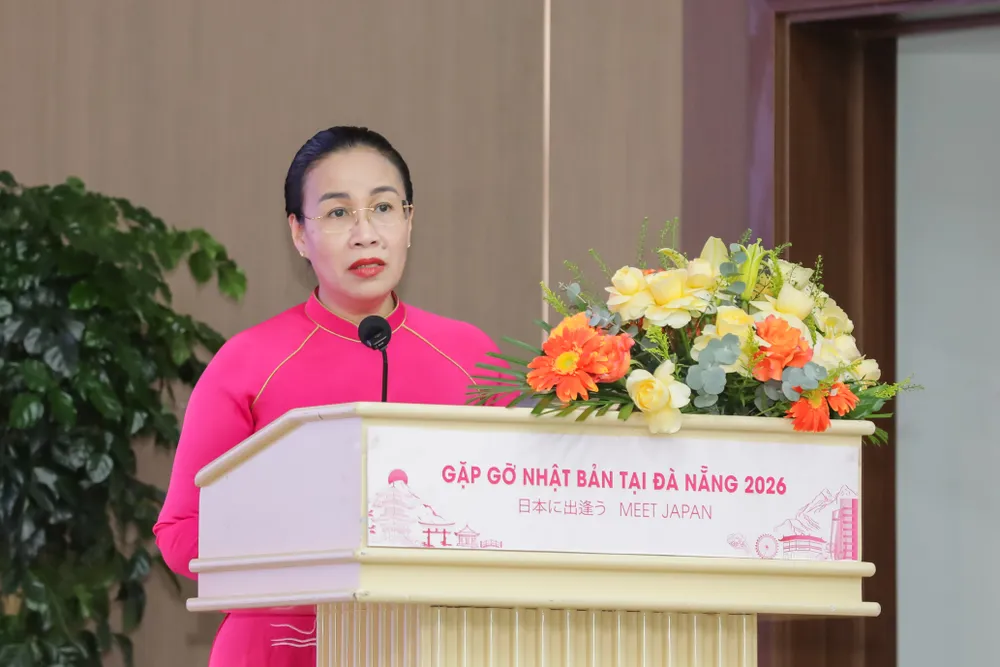 Triều Phạm 8776.jpg