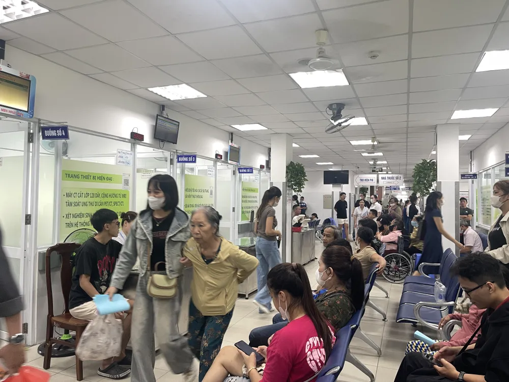 Đà Nẵng tổ chức khám sức khỏe cho người dân theo kế hoạch của thành phố