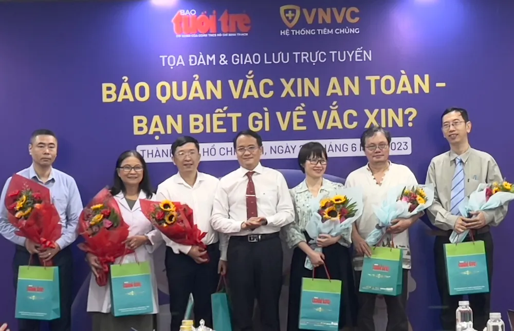 Hình ảnh tại buổi tọa đàm