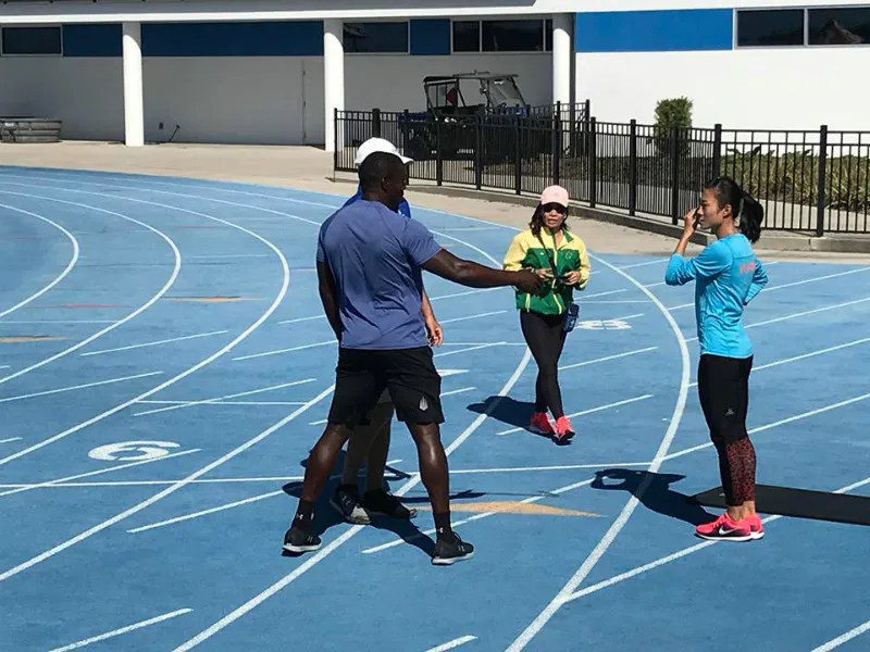 Cô gái vàng Lê Tú Chinh và “ngày đầu tiên đi học”… ảnh 3