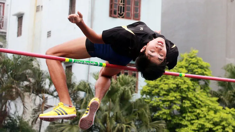 VĐV Vũ Đức Anh vượt qua mức xà 2m23 đáng kinh ngạc ở Đại hội TDTT toàn quốc năm nay.