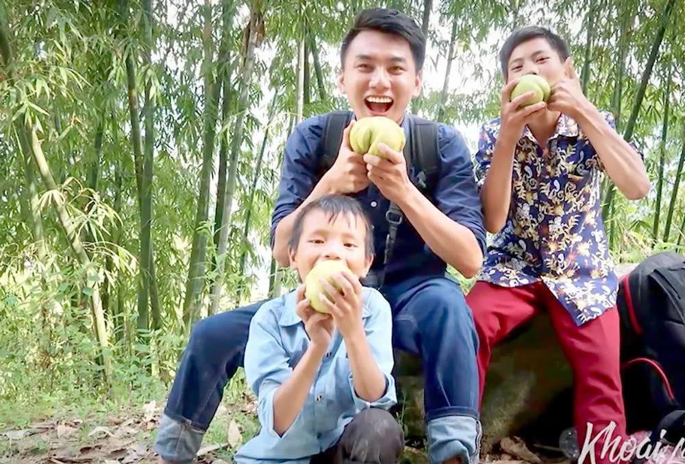 Đi để chia sẻ và trải nghiệm ảnh 1