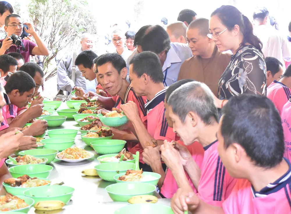 Chung sức xây dựng thành phố nghĩa tình ảnh 1