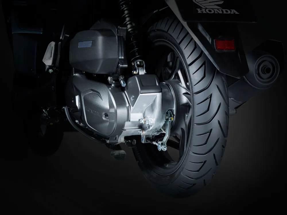 Honda Việt Nam giới thiệu phiên bản hoàn toàn mới Honda Air Blade 150cc/125cc: Uy lực bứt phá ảnh 6