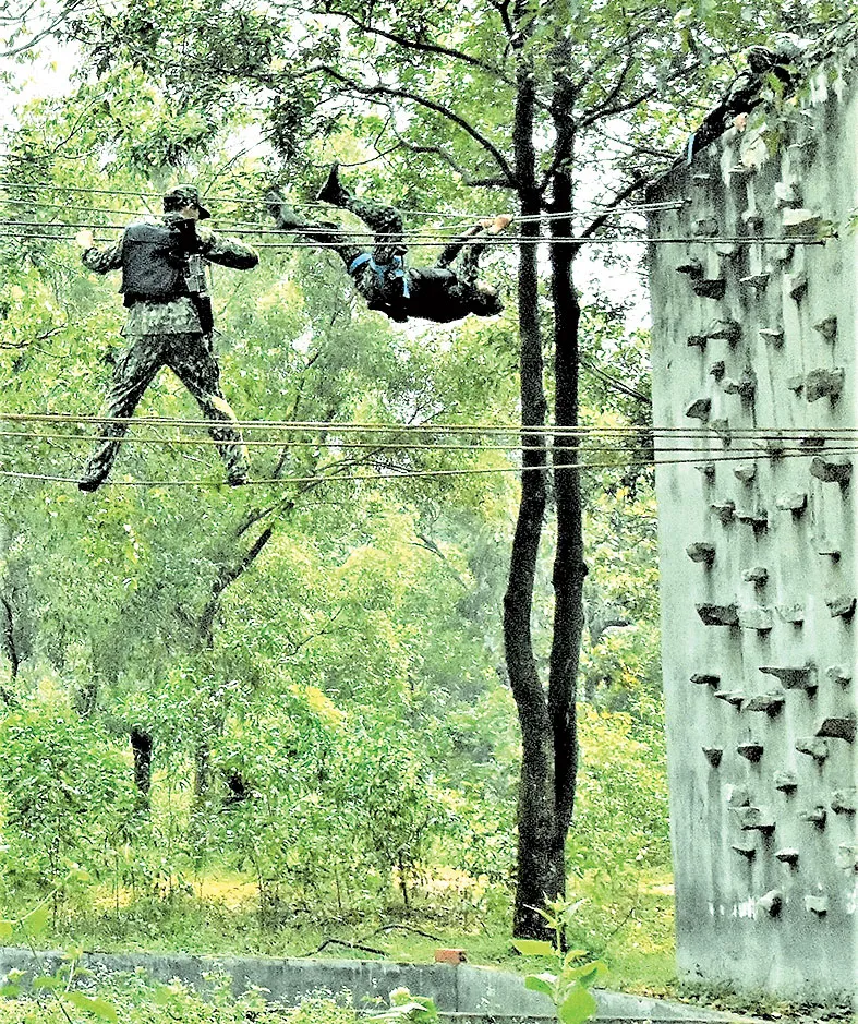 Chất thép lính đặc nhiệm  ảnh 6