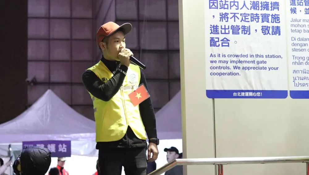 Lao động Việt Nam tại Đài Loan tình nguyện phục vụ hoạt động đón năm mới 2020 ảnh 2