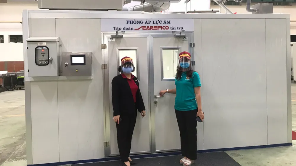 Thông tin tiếp nhận ủng hộ phòng, chống dịch Covid-19 và hạn mặn xâm nhập ngày 18-4 ảnh 1