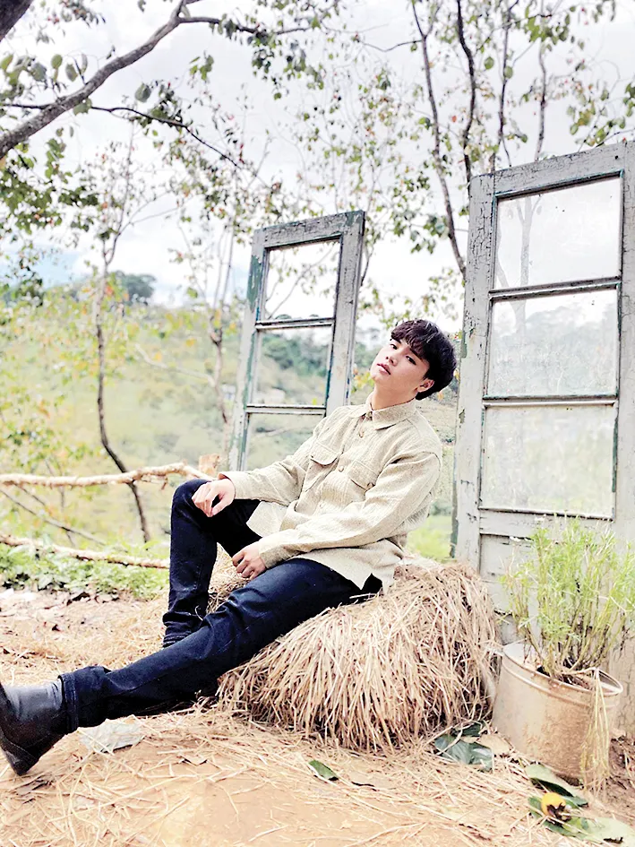 “Yêu không cần cớ” - MV chào sân Vpop của Đạt Ozy ảnh 2