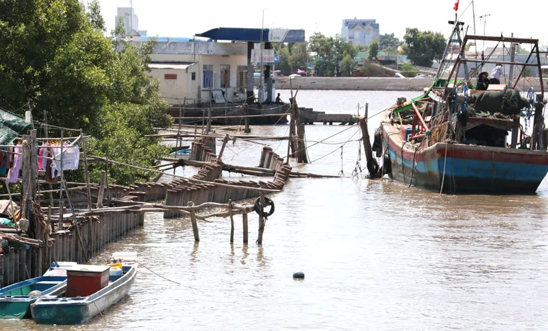 Đoạn bờ Bắc kênh Nông Trường " đóng băng" kể từ sau sự cố cách đây 4 năm